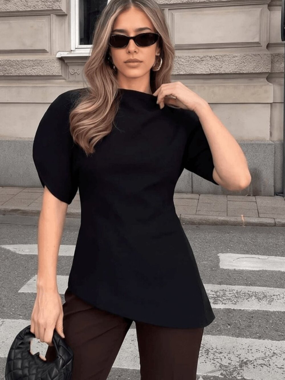 Black Casual Women's Puff Sleeve Asymmetric Hem Regular Fit Short Sleeve Top